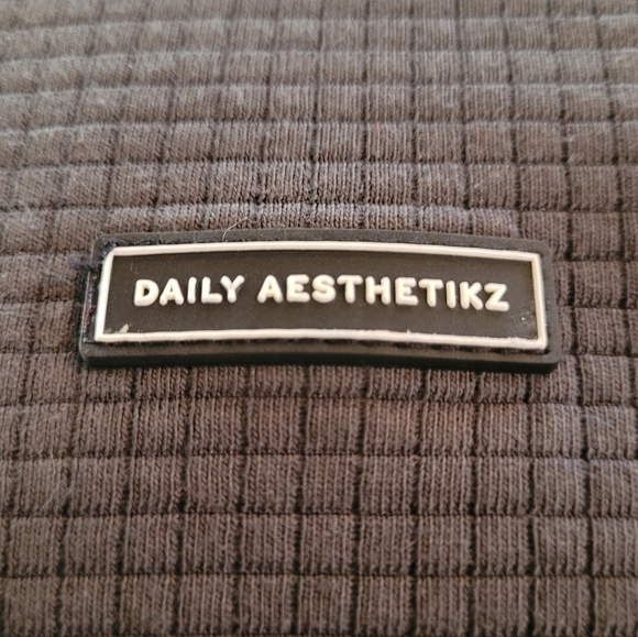 DAILY AESTHETIKZ Men's Short Sleeve T-shirt, Waffle Material, Grey, Size Medium - Picture 2 of 11